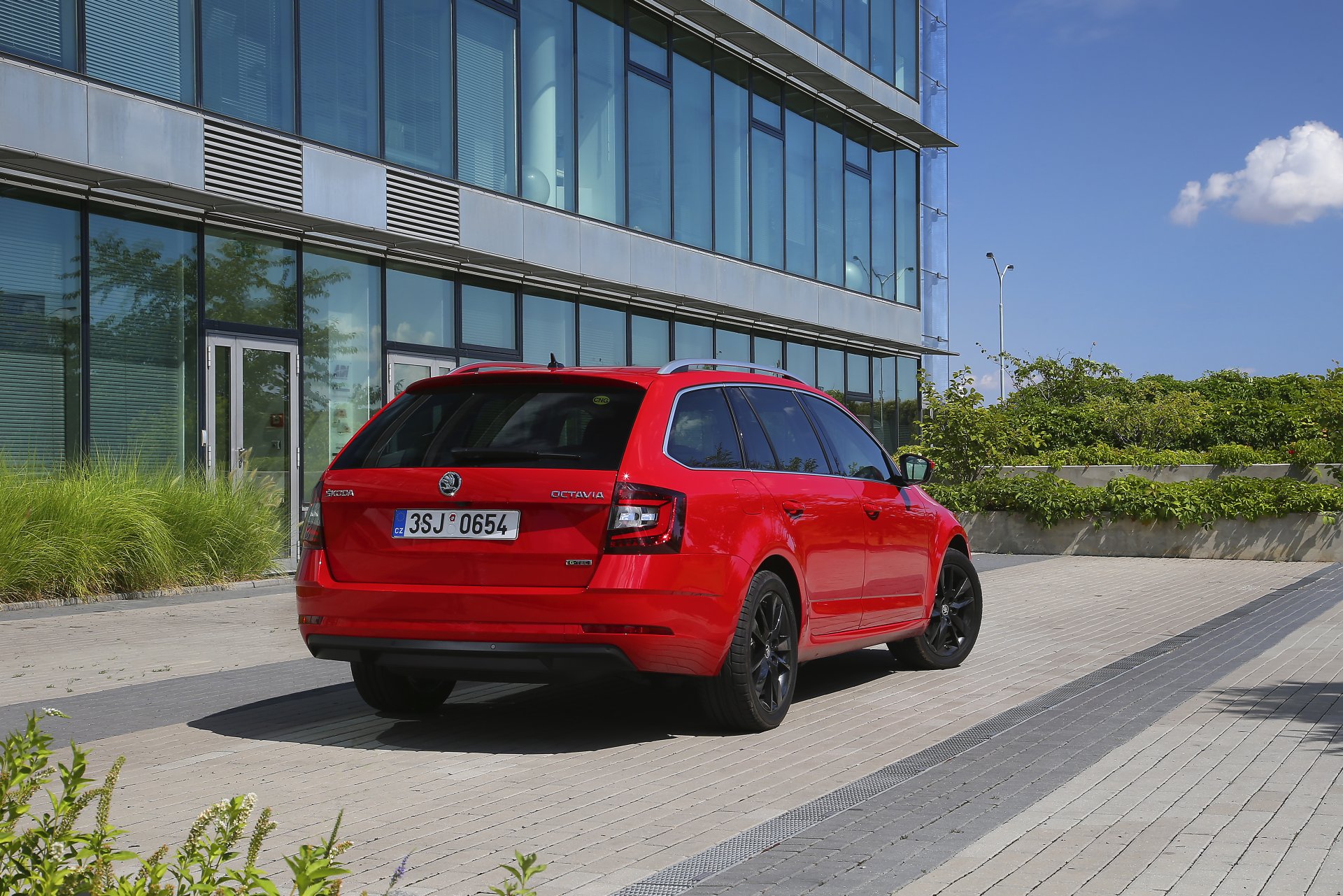 Nýr Octavia G-Tec með enn meiri metandrægni!